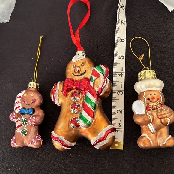 Three glass gingerbread men ornaments - Picture 2 of 3